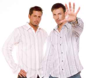 A-2004303-1650878336-5895